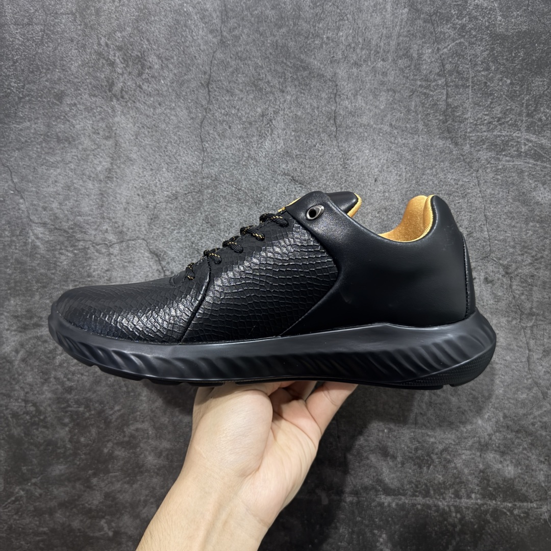 图片[2]-【广东纯原版本】Ecco/爱步 Biom皮面系列25新款 舒适百搭时尚运动健步鞋 经典和现代工艺品质融合 精选意大利小牛皮面料 舒适性相当不错 版型楦型非常到位上脚 专柜热销款 独有鞋型设计 特有Logo车边 特别有型 北欧风格 舒适 休闲保暖 超弹性 耐磨 减震 按摩大底(PU+TPU 组合）经典潮流 随意搭配 尺码：39 40 41 42 43 44 （标准码）-选品中心