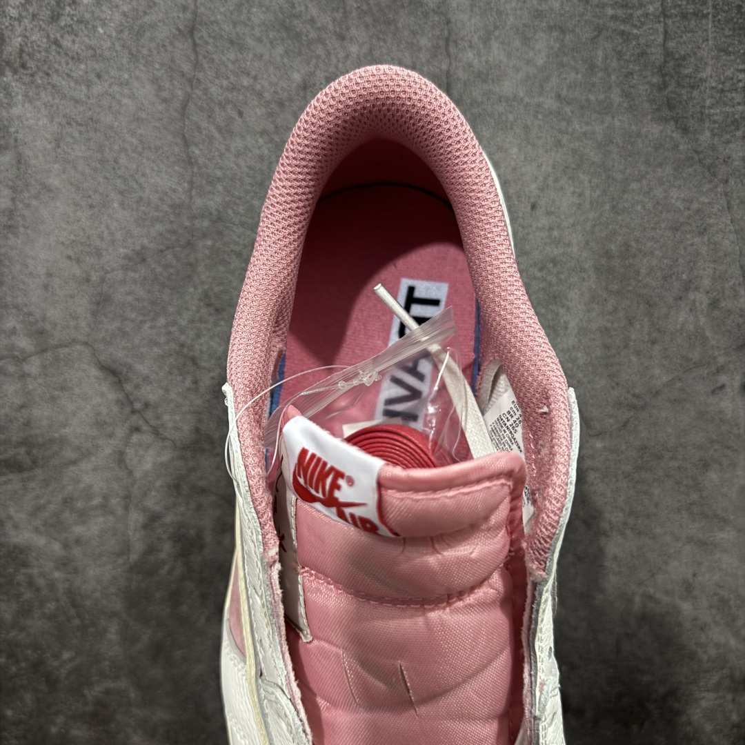 图片[8]-【原厂版】Air Jordan 1 x Travis Scott AJ1 x TS联名白粉倒钩低帮 DM7866-600 超级强悍品质 可对比市场各大纯原版本 专业aj大厂出品 对细节的把控毋庸置疑 材料也是用最接近原鞋的头层皮料 所有地方都没有做到减配 原厂鞋楦打造完美鞋型 整体鞋型以及后跟做的弧度做的非常好 鞋带为原厂打蜡鞋带 粗细程度同步原鞋 裁片清洁度到位 无明显瑕疵毛边 免修产品 正确针车 该重针 该有尖角的地方都有做到 鞋价格非常香 转手可闭眼卖高价 到手各位就知道货有多好 绝对秒杀一切同价格货品 尺码：36-47.5-选品中心