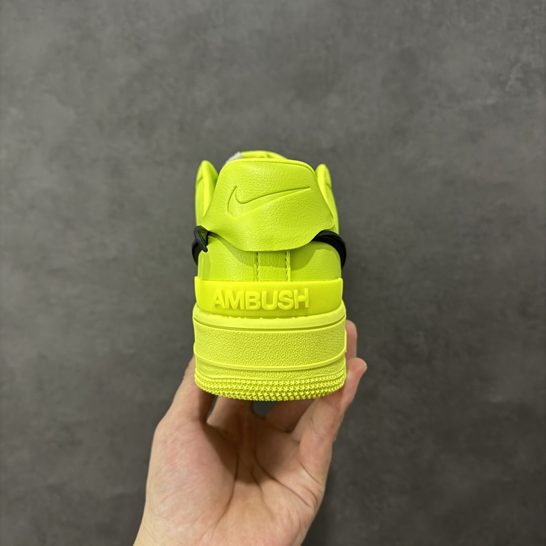 图片[4]-福利特价【GQ福利】Ambush x Nike Air Force 1‘07 Low 耐克 空军一号联名 低帮休闲板鞋 鞋款鞋身以及内衬均采用了纯色皮革打造 标志性的超大Swoosh依旧采用了突出鞋面的造型 鞋舌标签也带有LOGO 鞋带顶端还带有特殊的鞋带扣设计 后跟处搭载了TPU设计 尺码：36 36.5 37.5 38 38.5 39 40 40.5 41 42 42.5 43 44 45 编码：GQA180190-选品中心