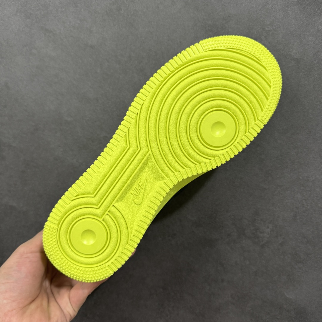 图片[9]-福利特价【GQ福利】Ambush x Nike Air Force 1‘07 Low 耐克 空军一号联名 低帮休闲板鞋 鞋款鞋身以及内衬均采用了纯色皮革打造 标志性的超大Swoosh依旧采用了突出鞋面的造型 鞋舌标签也带有LOGO 鞋带顶端还带有特殊的鞋带扣设计 后跟处搭载了TPU设计 尺码：36 36.5 37.5 38 38.5 39 40 40.5 41 42 42.5 43 44 45 编码：GQA180190-选品中心