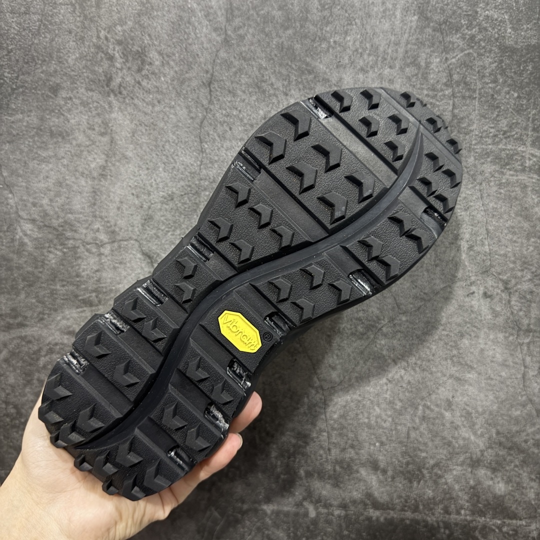 图片[9]-【纯原版】Oakley 欧克利 Light Shield 舒适耐磨防水低帮户外功能鞋 OAKLEY（欧克利）是美国的运动品牌，主攻的是各类功能眼镜，还有休闲装、滑雪、游泳、骑行及田径运动装。现在欧克利已经开始发展军事领域了，主要产的是军靴、手套、护目镜、风镜等。其中运动眼镜是深受运动人士喜爱的，自行车，滑雪，跑步等运动系列。 尺码：36 36.5 37.5 38 38.5 39 40 40.5 41 42 42.5 43 44 44.5 45-选品中心