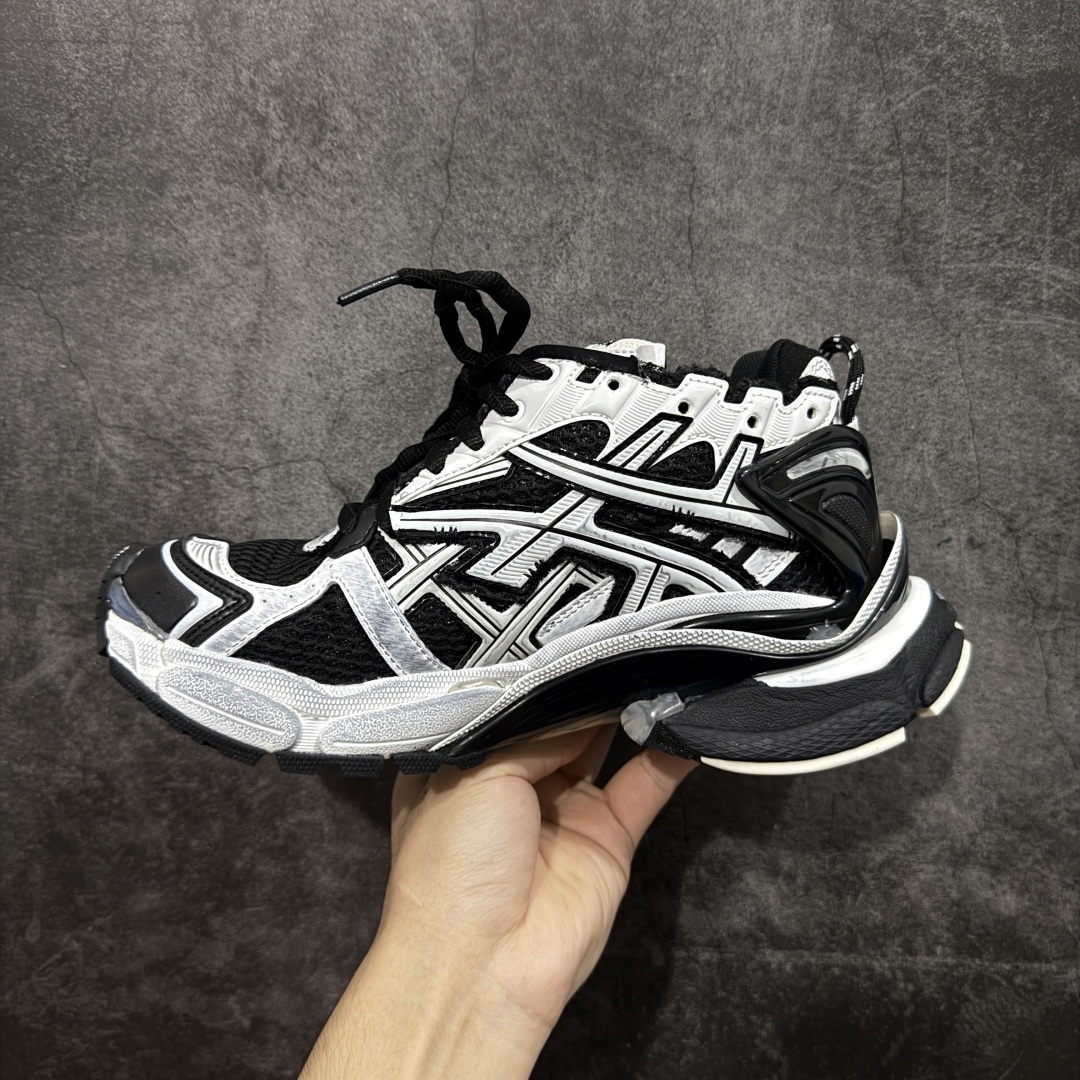 图片[2]-【Good纯原福利】Balenciaga Runner 巴黎世家七代复古老爹鞋 原市场5-600的货 顶级大厂出品 份量十足 售前售后保障到底 可退换 工厂白菜价清库存 价格相当给力 强推💪🏻 #全套原纸板楦头开发 #原盒原配 正确字体电绣 粗细、位置、大小正确 侧边TPU 透气孔匹配意产原版 #正确气垫分离大底 TPU软底 #原版一致大底LOGO 立体感十足 #原厂皮料水洗做旧 原厂纱网 外底正面压印BB标识 由176块饰片拼接而成的铰接式鞋面 侧面配金属质感网眼布 内面配有额外金属光泽饰件 包含1副鞋带和1副备用鞋带 后帮配有拉环鞋提 动态鞋底设计 为双脚带来后续的助力 尺码：35 36 37 38 39 40 41 42 43 44 45-选品中心