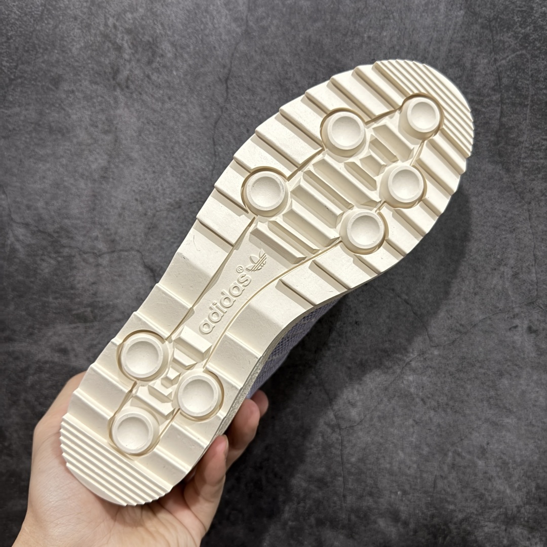 图片[9]-【公司级】CLOT x Adidas originals Superstar 陈冠希全新设计 鞋身整体以adidas经典的”Superstar“为蓝本设计 将标志性的贝壳头重新演绎 上面带有双方Logo 彰显联名身份 最大的亮点就是鞋底部分 除了中底增高外还带有特殊的”鲨鱼锯齿“设计 货号：JS0891 尺码：35 36 36.5 37.5 38 38.5 39 40 40.5 41 42 42.5 43 44 45-选品中心