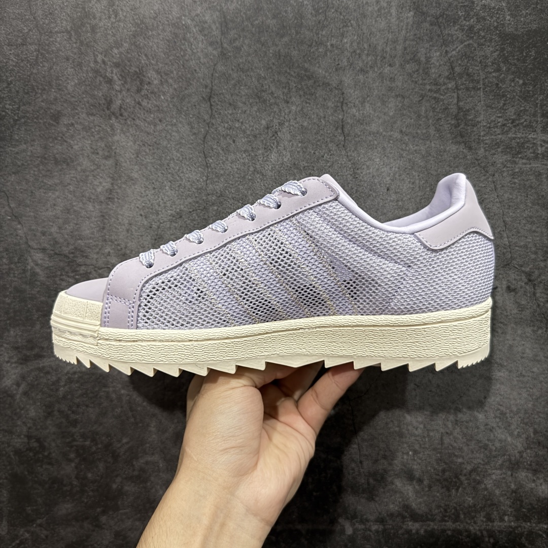 图片[2]-【公司级】CLOT x Adidas originals Superstar 陈冠希全新设计 鞋身整体以adidas经典的”Superstar“为蓝本设计 将标志性的贝壳头重新演绎 上面带有双方Logo 彰显联名身份 最大的亮点就是鞋底部分 除了中底增高外还带有特殊的”鲨鱼锯齿“设计 货号：JS0891 尺码：35 36 36.5 37.5 38 38.5 39 40 40.5 41 42 42.5 43 44 45-选品中心