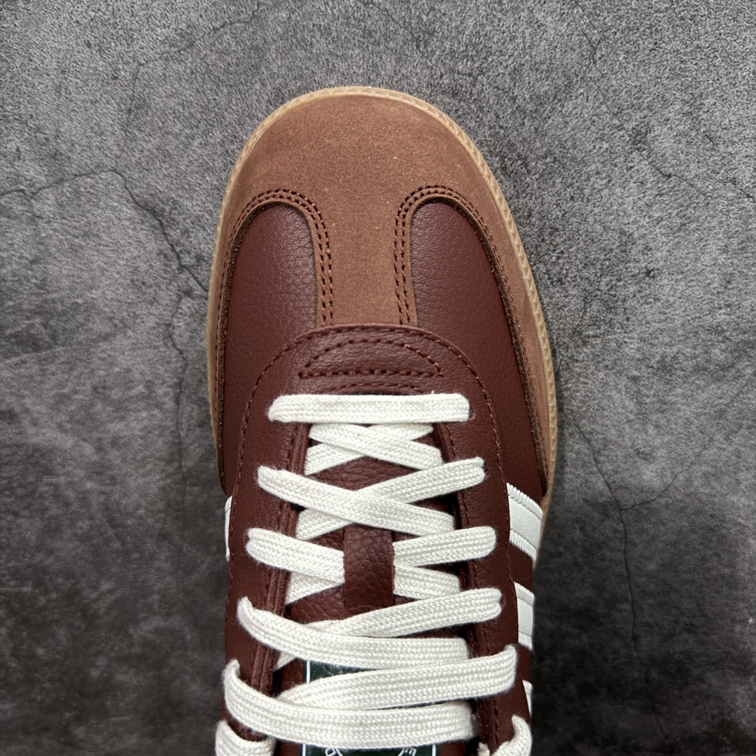 图片[5]-【CG纯原】市面最顶级品质没有之一！ 此版鞋身全部采用进口原厂头层皮 原厂头层 区分市面偷工减料！ Adidas Originals Samba 桑巴德训鞋 灰红 原版原楦原材，99.999%还原度 鞋带都是原厂的，系鞋带的方式都同步ZP！ 货号：JR0892 尺码：36 36.5 37 38 38.5 39 40 40.5 41 42 42.5 43 44 44.5 45-选品中心