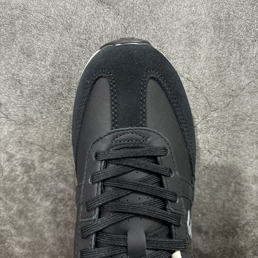 图片[5]-【莞产版】迪桑特DESCENTE Chron TRAINER 运动简约 低帮 生活休闲鞋 市面最优品质 区别市场版本 DESCENTE（迪桑特）创立于1935年，品牌名取自法语词汇，意为“滑降”。品牌箭头标识代表滑雪的三种技术“高速直线滑行”、“穿越”和“侧滑”，也寓意品牌在打造高端专业运动产品中不断追求完美的创新精神，致力于成为中国高端专业滑雪、综训、女子、铁人三项、高尔夫的第一品牌。 尺码：36 36.5 37 38 38.5 39 40 40.5 41 42 42.5 43 44 44.5 45-选品中心