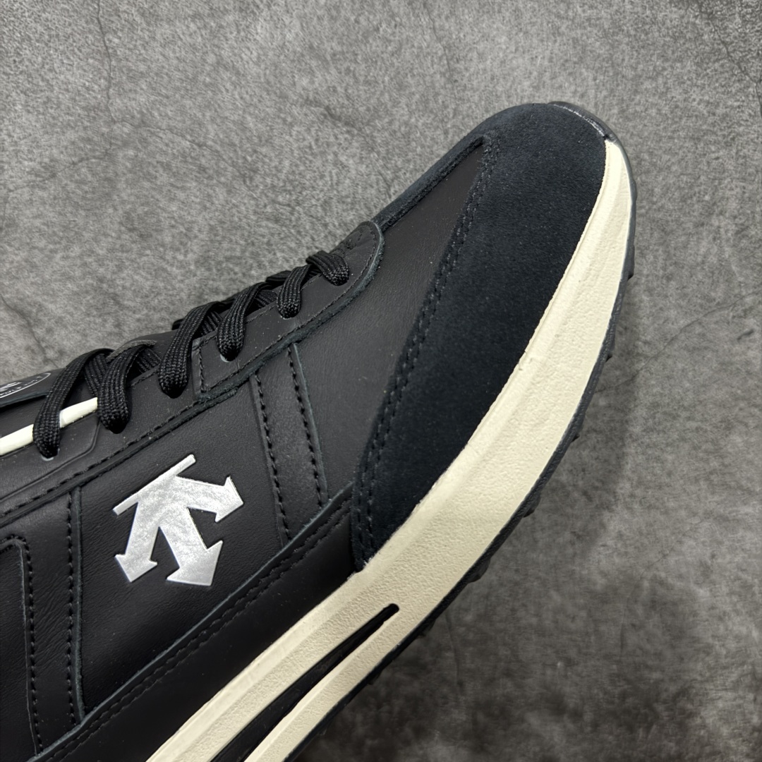 图片[6]-【莞产版】迪桑特DESCENTE Chron TRAINER 运动简约 低帮 生活休闲鞋 市面最优品质 区别市场版本 DESCENTE（迪桑特）创立于1935年，品牌名取自法语词汇，意为“滑降”。品牌箭头标识代表滑雪的三种技术“高速直线滑行”、“穿越”和“侧滑”，也寓意品牌在打造高端专业运动产品中不断追求完美的创新精神，致力于成为中国高端专业滑雪、综训、女子、铁人三项、高尔夫的第一品牌。 尺码：36 36.5 37 38 38.5 39 40 40.5 41 42 42.5 43 44 44.5 45-选品中心