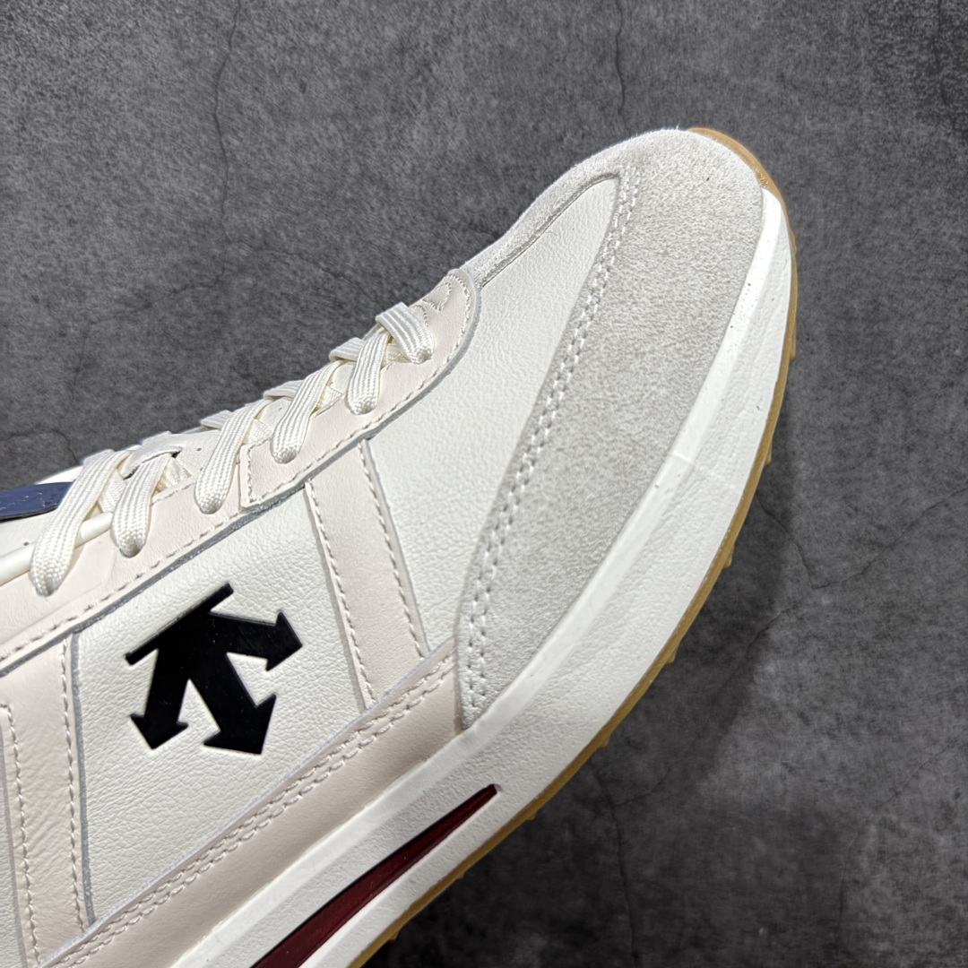 图片[6]-【莞产版】迪桑特DESCENTE Chron TRAINER 运动简约 低帮 生活休闲鞋 市面最优品质 区别市场版本 DESCENTE（迪桑特）创立于1935年，品牌名取自法语词汇，意为“滑降”。品牌箭头标识代表滑雪的三种技术“高速直线滑行”、“穿越”和“侧滑”，也寓意品牌在打造高端专业运动产品中不断追求完美的创新精神，致力于成为中国高端专业滑雪、综训、女子、铁人三项、高尔夫的第一品牌。 尺码：36 36.5 37 38 38.5 39 40 40.5 41 42 42.5 43 44 44.5 45-选品中心