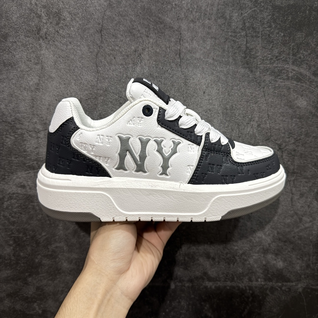 【纯原升级版】韩国洋基队NY大标潮流老爹鞋 MLB小白鞋市面上唯一顶级纯原版本 原材料打造 原楦原档案数据开发版型 完美鞋头弧度/后套收口效果🆚市面文案版本‼️ 原厂立体填充鞋舌海绵 中底注胶孔原数据开发模具大底 原厂转印标 保证不掉字 内增高6cm 原厂1：1模具开发 原厂进口纳米材质 原厂 全套手提袋 原盒雷射防伪标包装 天猫订单品质 官网尺码35 36 36.5 37.5 38 38.5 39 40 40.5 41 42 42.5 43 44 44.5 45-选品中心