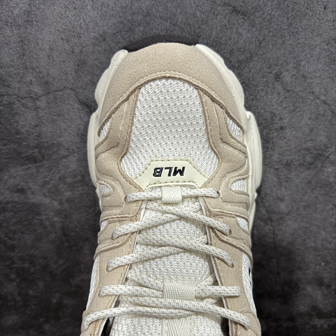 图片[5]-【纯原版】MLB Winner Chunky 25新款 NY百搭舒适休闲潮流运动厚底增高 防滑耐磨 低帮 老爹鞋 男女同款 潮流厚底时尚街头赛博皮面老爹鞋 MLB官方同步出货 虞书欣等众多潮流明星同款 高弹双层MD大底 原楦原档案数据开发版型（完美鞋头弧度/后套收口效果🆚市面文案版本‼️） 原厂立体填充鞋舌海绵 中底注胶孔原数据开发模具大底原厂转印标市面上唯一纯原版本 原材料打造 内增高6cm 原厂1：1模具开发 原厂进口纳米材质 原厂 全套手提袋 原盒雷射防伪标包装 天猫订单品质 官网尺码：35 36 36.5 37.5 38 38.5 39 40 40.5 41 42 42.5 43 44 45-选品中心