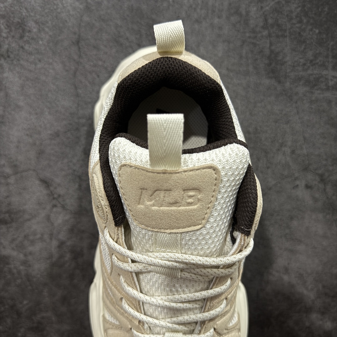 图片[8]-【纯原版】MLB Winner Chunky 25新款 NY百搭舒适休闲潮流运动厚底增高 防滑耐磨 低帮 老爹鞋 男女同款 潮流厚底时尚街头赛博皮面老爹鞋 MLB官方同步出货 虞书欣等众多潮流明星同款 高弹双层MD大底 原楦原档案数据开发版型（完美鞋头弧度/后套收口效果🆚市面文案版本‼️） 原厂立体填充鞋舌海绵 中底注胶孔原数据开发模具大底原厂转印标市面上唯一纯原版本 原材料打造 内增高6cm 原厂1：1模具开发 原厂进口纳米材质 原厂 全套手提袋 原盒雷射防伪标包装 天猫订单品质 官网尺码：35 36 36.5 37.5 38 38.5 39 40 40.5 41 42 42.5 43 44 45-选品中心