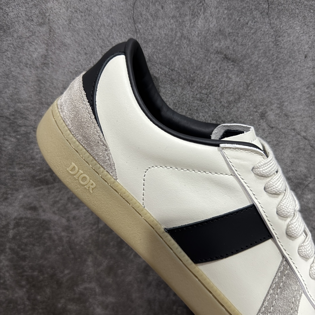 图片[7]-【纯原H版】DIOR迪奥 B01 Matchpoint 牛皮革 圆头扁形鞋带、低帮板鞋 大厂出品 良心品质 一比一打造 鞋面内里全是头层牛皮 Tpu大底 牛皮成型垫PU垫底 市场顶级版本 标志着Dior经典款式的回归,以时尚优雅的廓形重新诠释。采用光滑皮革精心制作,鞋舌和内部侧面饰以Dior标志,鞋后跟处饰以CDIcon标志。搭配同色调橡胶鞋底点缀以Dior标志,可与Dior Icons限定 的各式造型搭配,打造精致造型。 颜色：白、黑、灰三色 尺码：40-44 偏大半码-选品中心
