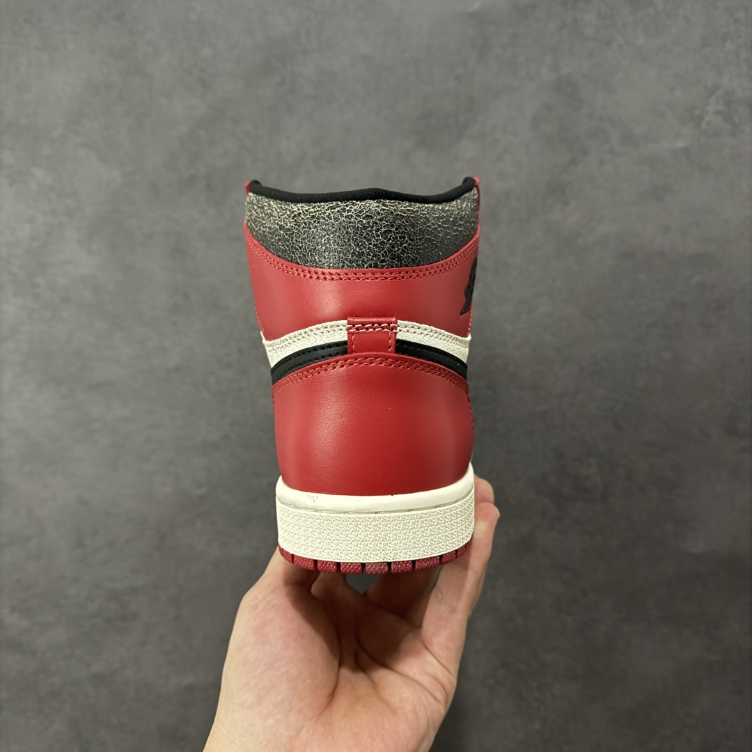 图片[4]-【公司级头层】AIR Jordan 1 RETRO HIGH OG 高帮 芝加哥 原装纸板原楦开发 极致鞋型一眼正即视感 #独家私模原档案开模，自动区别市面版本 #全鞋采用东莞头层皮，用料绝不含糊 #飞翼3D高频立体感十足 细节全方面到位 #全鞋电脑车线 顶级工艺 完美清洁度 货号： DZ5485-612 尺码：36-47带半码-选品中心