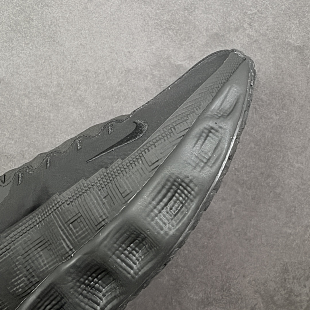 图片[5]-【公司级】Nike Ava Rover Phantom Light Bone 耐克 舒适百搭耐磨低帮 休闲跑步鞋 采用轻盈的机能型织物鞋面 专为四季穿着而设计 流线型TPU包覆结构带来稳固贴合感 简约风橡胶外底具备出色排水性能和强劲抓地力 鞋身穿插的打孔赛道条纹灵感源自经典跑鞋 兼具舒适感与透气性 反光细节点缀其间 为都市夜行增添一份醒目与安全 货号：DX4215-005 尺码：35-46带半码 编码：FSB240250-选品中心