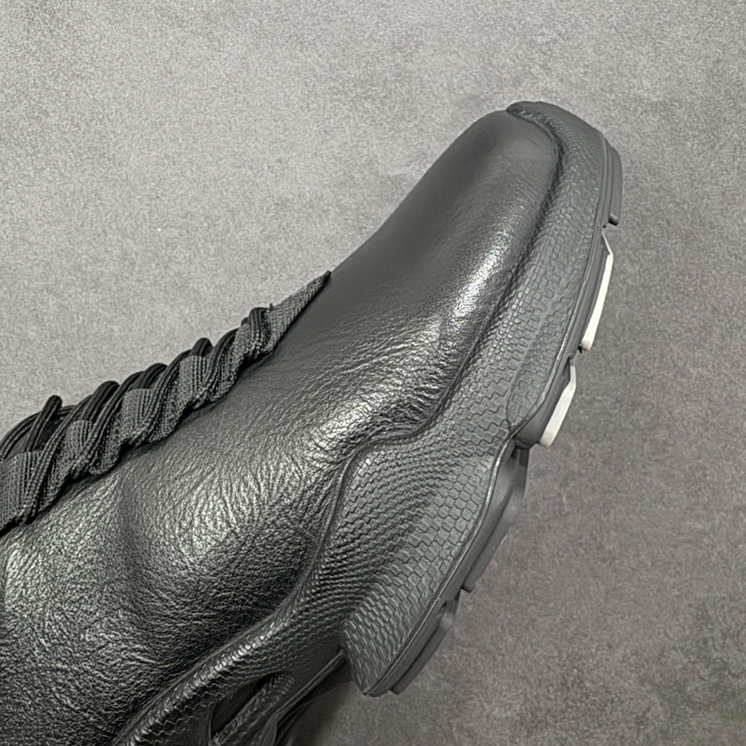 图片[5]-【纯原头层版】ECCO Biom 2025款 爱步 健步 低帮 黑色 圆通系带户外运动登山鞋徒步鞋 经典和现代工艺品质融合 精选小牛皮面料 百搭休闲老爹鞋 舒适性相当不错 版型楦型非常到位上脚 专柜热销款 独有鞋型设计 特有Logo车边 特别有型 北欧风格 舒适 休闲保暖 超弹性 耐磨 减震 按摩大底(PU+TPU 组合） 货号：800424-01001 尺码：39-45 编码：YBB310320-选品中心