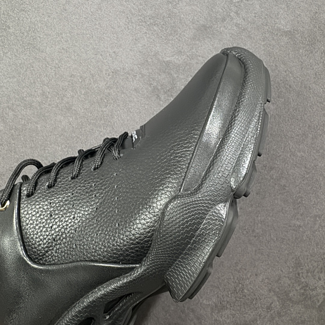 图片[5]-【纯原头层版】ECCO Biom 2025款 爱步 健步 低帮 黑色 圆通系带户外运动登山鞋徒步鞋 经典和现代工艺品质融合 精选小牛皮面料 百搭休闲老爹鞋 舒适性相当不错 版型楦型非常到位上脚 专柜热销款 独有鞋型设计 特有Logo车边 特别有型 北欧风格 舒适 休闲保暖 超弹性 耐磨 减震 按摩大底(PU+TPU 组合） 货号：800334-61067 尺码：39-45 编码：YBB310320-选品中心