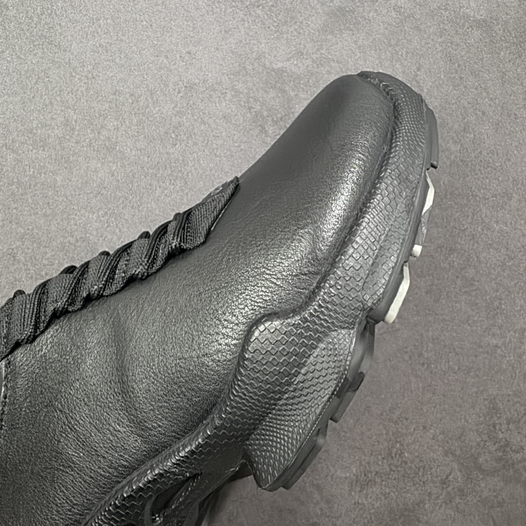 图片[5]-【纯原头层版】ECCO Biom 2025款 爱步 健步 低帮 黑色 圆通系带户外运动登山鞋徒步鞋 经典和现代工艺品质融合 精选小牛皮面料 百搭休闲老爹鞋 舒适性相当不错 版型楦型非常到位上脚 专柜热销款 独有鞋型设计 特有Logo车边 特别有型 北欧风格 舒适 休闲保暖 超弹性 耐磨 减震 按摩大底(PU+TPU 组合） 货号：800424-01001 尺码：39-45 编码：YBB310320-选品中心