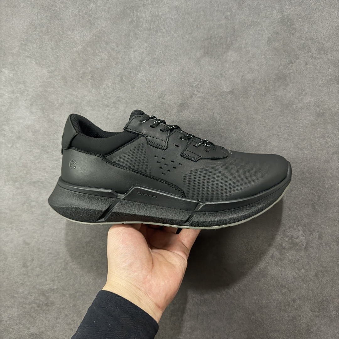 【纯原头层版】ECCO Biom 2025款 爱步 健步 低帮 黑色 圆通系带户外运动登山鞋徒步鞋 经典和现代工艺品质融合 精选小牛皮面料 百搭休闲老爹鞋 舒适性相当不错 版型楦型非常到位上脚 专柜热销款 独有鞋型设计 特有Logo车边 特别有型 北欧风格 舒适 休闲保暖 超弹性 耐磨 减震 按摩大底(PU+TPU 组合） 货号：830764-01001 尺码：39-45 编码：YBB310320-选品中心