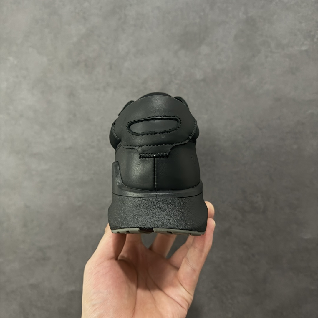 图片[4]-【纯原头层版】ECCO Biom 2025款 爱步 健步 低帮 黑色 圆通系带户外运动登山鞋徒步鞋 经典和现代工艺品质融合 精选小牛皮面料 百搭休闲老爹鞋 舒适性相当不错 版型楦型非常到位上脚 专柜热销款 独有鞋型设计 特有Logo车边 特别有型 北欧风格 舒适 休闲保暖 超弹性 耐磨 减震 按摩大底(PU+TPU 组合） 货号：830764-01001 尺码：39-45 编码：YBB310320-选品中心