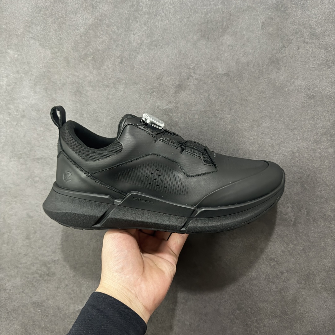 【纯原头层版】ECCO Biom 2025款 爱步 健步 低帮 黑色 圆通系带户外运动登山鞋徒步鞋 经典和现代工艺品质融合 精选小牛皮面料 百搭休闲老爹鞋 舒适性相当不错 版型楦型非常到位上脚 专柜热销款 独有鞋型设计 特有Logo车边 特别有型 北欧风格 舒适 休闲保暖 超弹性 耐磨 减震 按摩大底(PU+TPU 组合） 货号：830864-01001 尺码：39-45 编码：YBB310320-选品中心