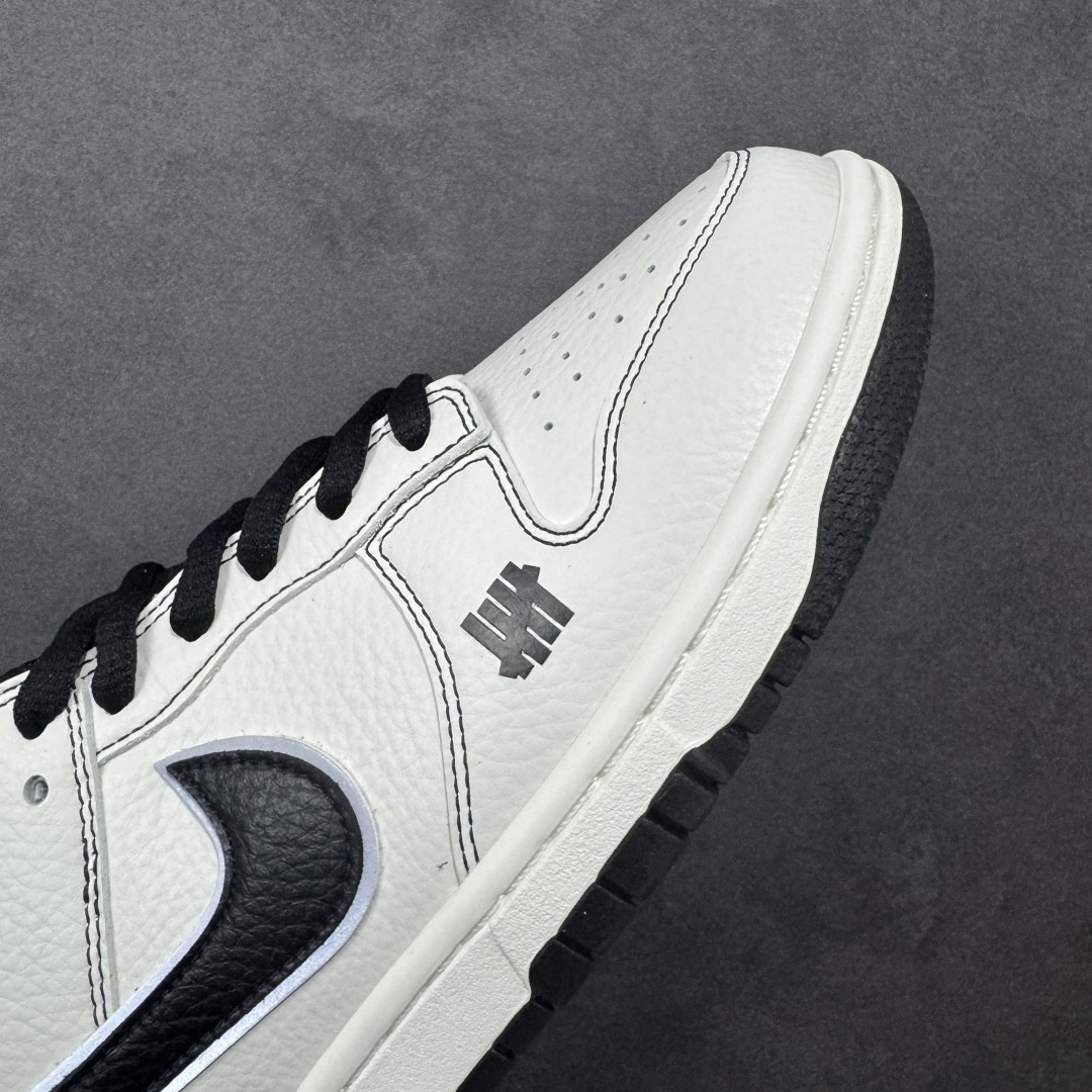 图片[5]-【定制版】Nike SB Dunk Low x UNDEFEATED UND联名-白黑线条 纯原大厂出品 极力推荐 原装头层材料 独家版型蒸餾加工帶來的是更好的视觉和脚感体验大厂纯原品质出货 清洁度 电绣工艺 皮料切割干净无任何毛边 细节完美 货号：UN1697-666 尺码：36 36.5 37.5 38 38.5 39 40 40.5 41 42 42.5 43 44 44.5 45 编码：HXSB270280-选品中心