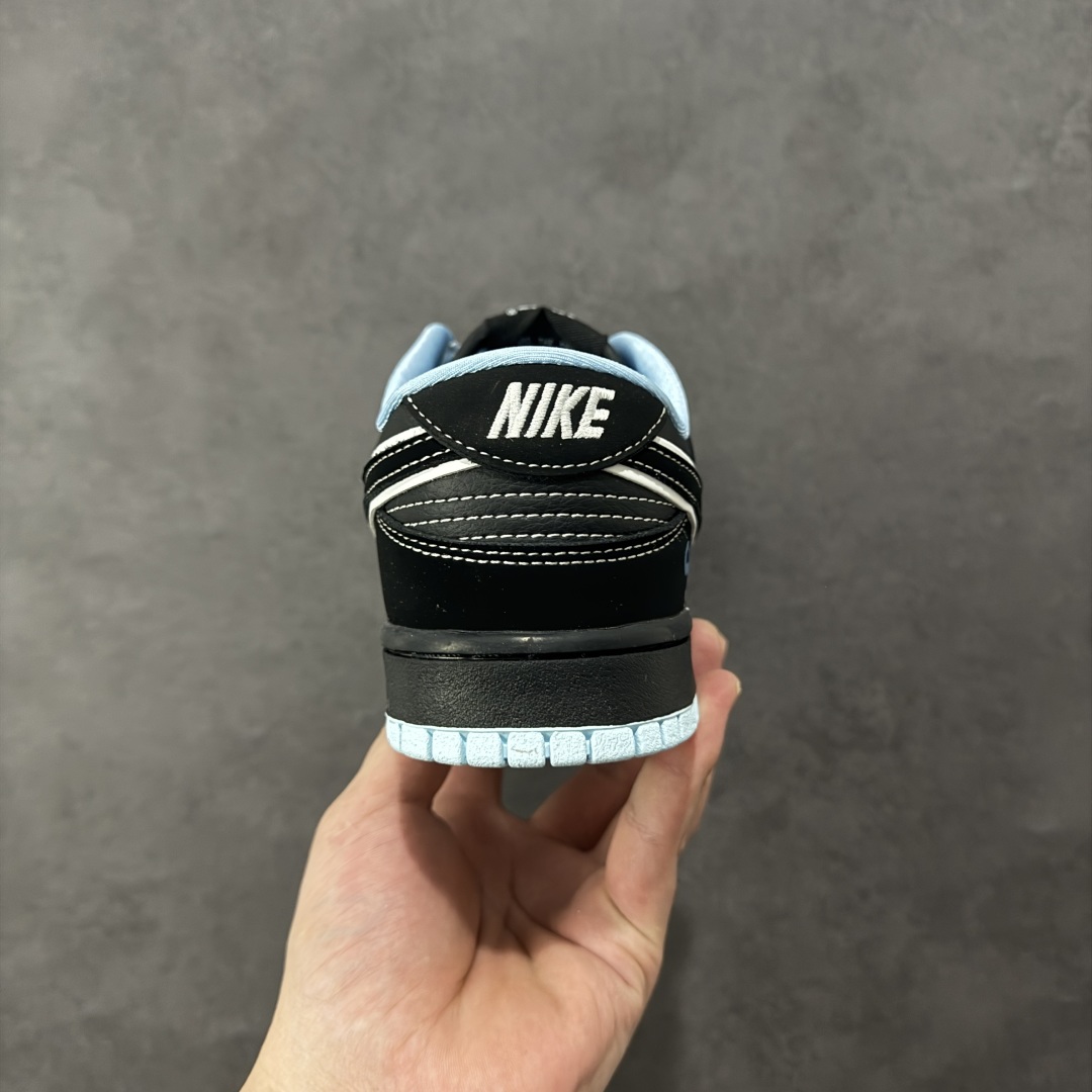 图片[4]-【定制版】Nike SB Dunk Low“Supreme联名——黑兰” 周年高端定制 低帮休闲板鞋 定制鞋盒 大厂纯原品质出货 超高清洁度 皮料切割干净无任何毛边 细节完美 货号：KK1333-050 尺码：36 36.5 37.5 38 38.5 39 40 40.5 41 42 42.5 43 44 44.5 45 编码：HXSB330340-选品中心