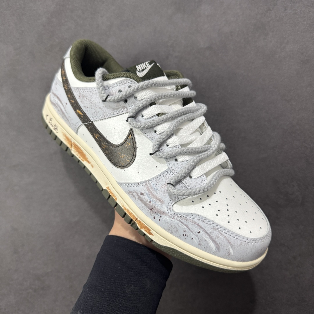 图片[3]-【定制版】Nike SB Dunk Low 绑带 周年高端定制 低帮休闲板鞋 HF5441-102  #定制鞋盒 大厂纯原品质出货 超高清洁度 皮料切割干净无任何毛边 细节完美   尺码：40 40.5 41 42 42.5 43 44 44.5 45 46 编码：HXSB330340-选品中心