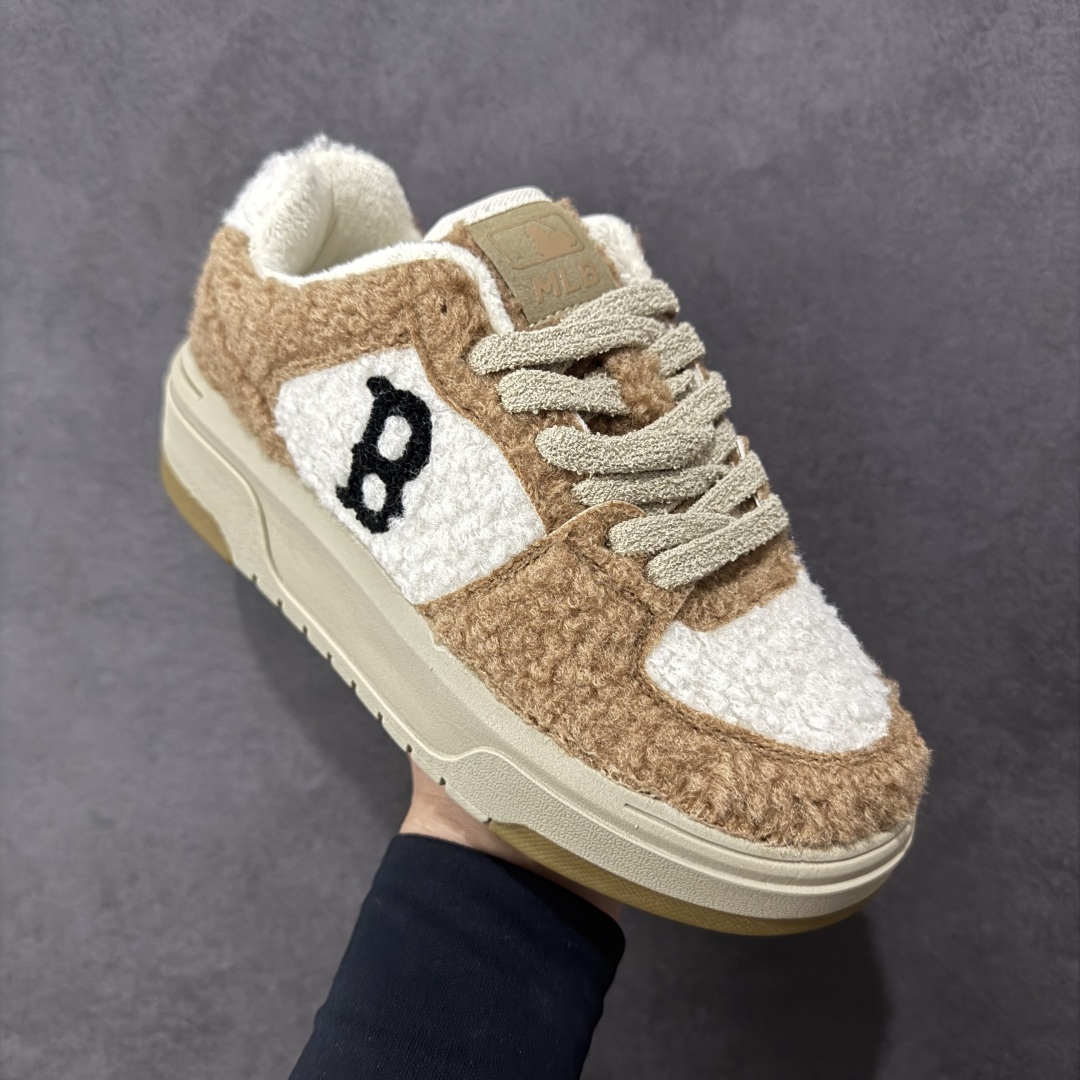 图片[3]-【纯原福利】韩国洋基队NY大标潮流老爹鞋 MLB小白鞋市面上唯一顶级纯原版本 原材料打造 原楦原档案数据开发版型 完美鞋头弧度/后套收口效果🆚市面文案版本‼️ 原厂立体填充鞋舌海绵 中底注胶孔原数据开发模具大底 原厂转印标 保证不掉字 内增高6cm 原厂1：1模具开发 原厂进口纳米材质 原厂 全套手提袋 原盒雷射防伪标包装 天猫订单品质 官网尺码35 36 36.5 37.5 38 38.5 39 40 40.5 41 42 42.5 43 44 44.5 45-选品中心