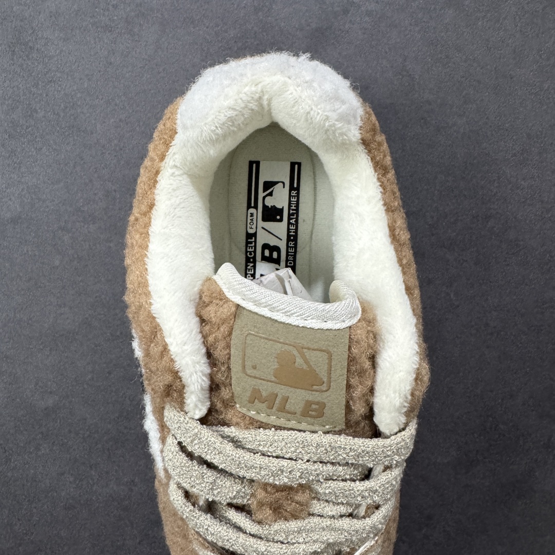 图片[7]-【纯原福利】韩国洋基队NY大标潮流老爹鞋 MLB小白鞋市面上唯一顶级纯原版本 原材料打造 原楦原档案数据开发版型 完美鞋头弧度/后套收口效果🆚市面文案版本‼️ 原厂立体填充鞋舌海绵 中底注胶孔原数据开发模具大底 原厂转印标 保证不掉字 内增高6cm 原厂1：1模具开发 原厂进口纳米材质 原厂 全套手提袋 原盒雷射防伪标包装 天猫订单品质 官网尺码35 36 36.5 37.5 38 38.5 39 40 40.5 41 42 42.5 43 44 44.5 45-选品中心