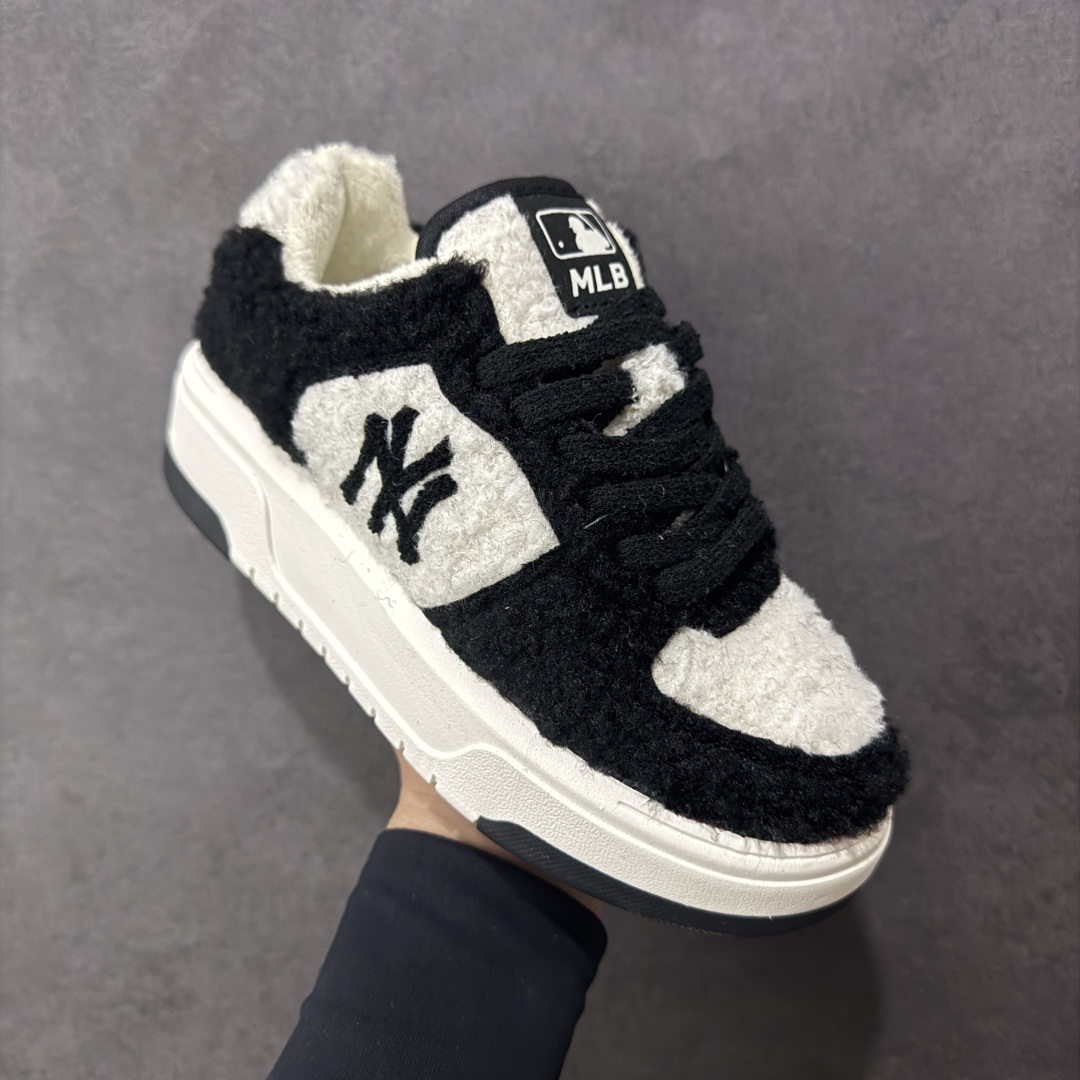 图片[3]-【纯原福利】韩国洋基队NY大标潮流老爹鞋 MLB小白鞋市面上唯一顶级纯原版本 原材料打造 原楦原档案数据开发版型 完美鞋头弧度/后套收口效果🆚市面文案版本‼️ 原厂立体填充鞋舌海绵 中底注胶孔原数据开发模具大底 原厂转印标 保证不掉字 内增高6cm 原厂1：1模具开发 原厂进口纳米材质 原厂 全套手提袋 原盒雷射防伪标包装 天猫订单品质 官网尺码35 36 36.5 37.5 38 38.5 39 40 40.5 41 42 42.5 43 44 44.5 45-选品中心