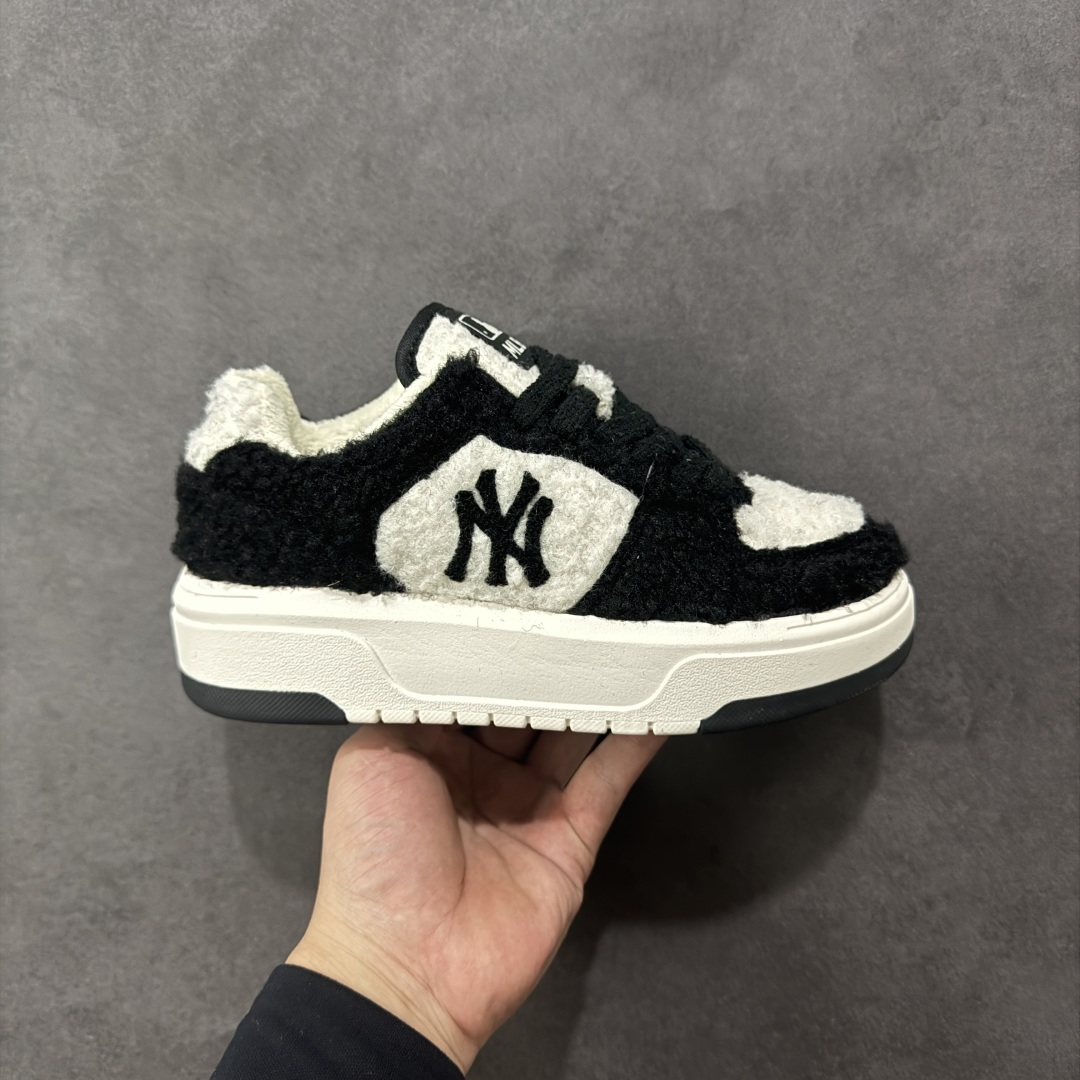 【纯原福利】韩国洋基队NY大标潮流老爹鞋 MLB小白鞋市面上唯一顶级纯原版本 原材料打造 原楦原档案数据开发版型 完美鞋头弧度/后套收口效果🆚市面文案版本‼️ 原厂立体填充鞋舌海绵 中底注胶孔原数据开发模具大底 原厂转印标 保证不掉字 内增高6cm 原厂1：1模具开发 原厂进口纳米材质 原厂 全套手提袋 原盒雷射防伪标包装 天猫订单品质 官网尺码35 36 36.5 37.5 38 38.5 39 40 40.5 41 42 42.5 43 44 44.5 45-选品中心