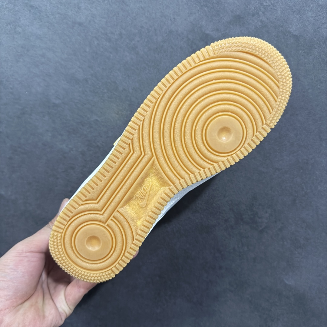 图片[9]-福利特价【GQ福利】Nike Air Force 1 Low 空军一号低帮运动休闲板鞋 原楦头原纸板 打造纯正空军版型 专注外贸渠道 全掌内置蜂窝气垫 原盒配件 原厂中底钢印、拉帮完美 尺码：36 36.5 37.5 38 38.5 39 40 40.5 41 42 42.5 43 44 44.5 45 编码：GQA160170-选品中心