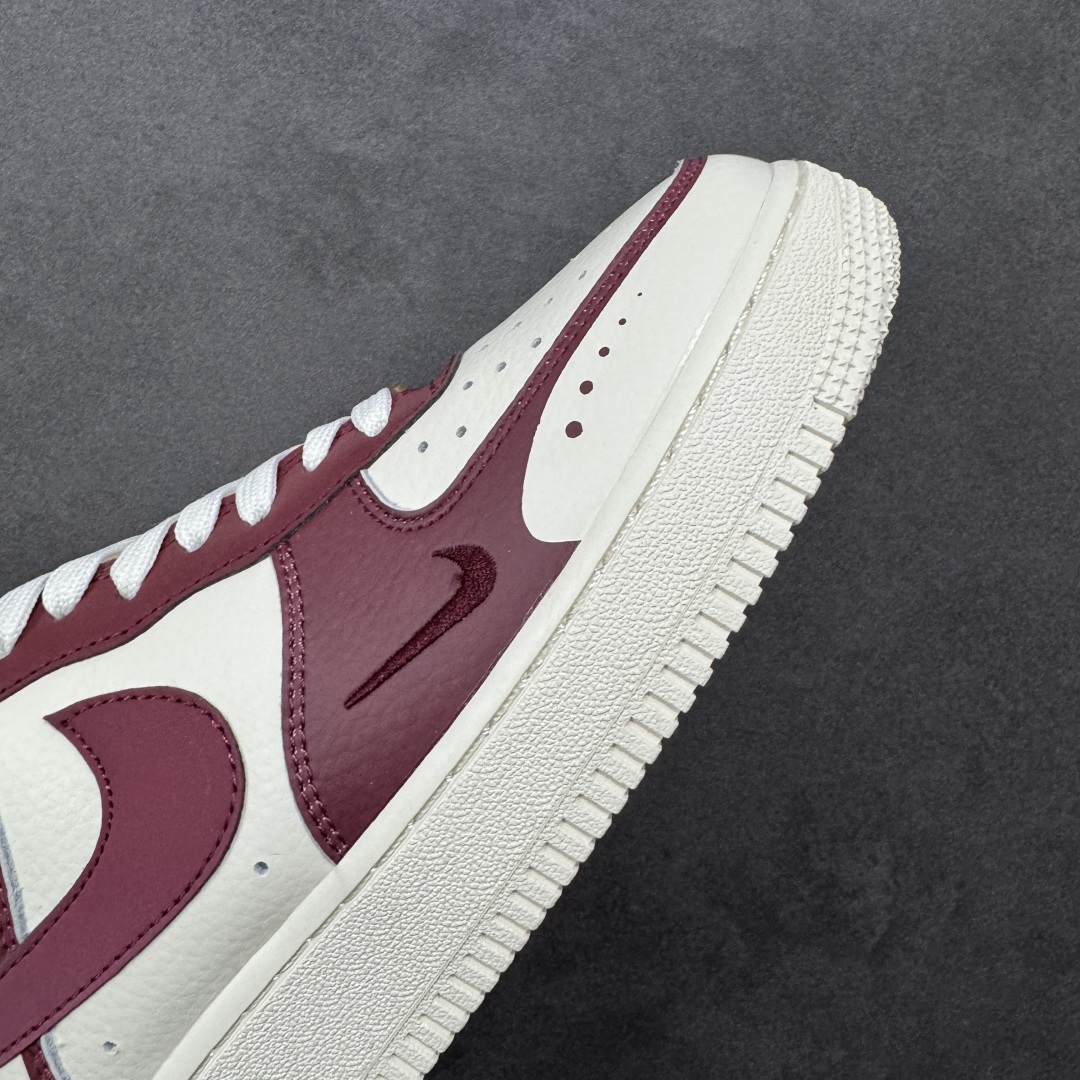 图片[5]-福利特价【GQ福利】Nike Air Force 1 Low 空军一号低帮运动休闲板鞋 原楦头原纸板 打造纯正空军版型 专注外贸渠道 全掌内置蜂窝气垫 原盒配件 原厂中底钢印、拉帮完美 尺码：36 36.5 37.5 38 38.5 39 40 40.5 41 42 42.5 43 44 44.5 45 编码：GQA160170-选品中心