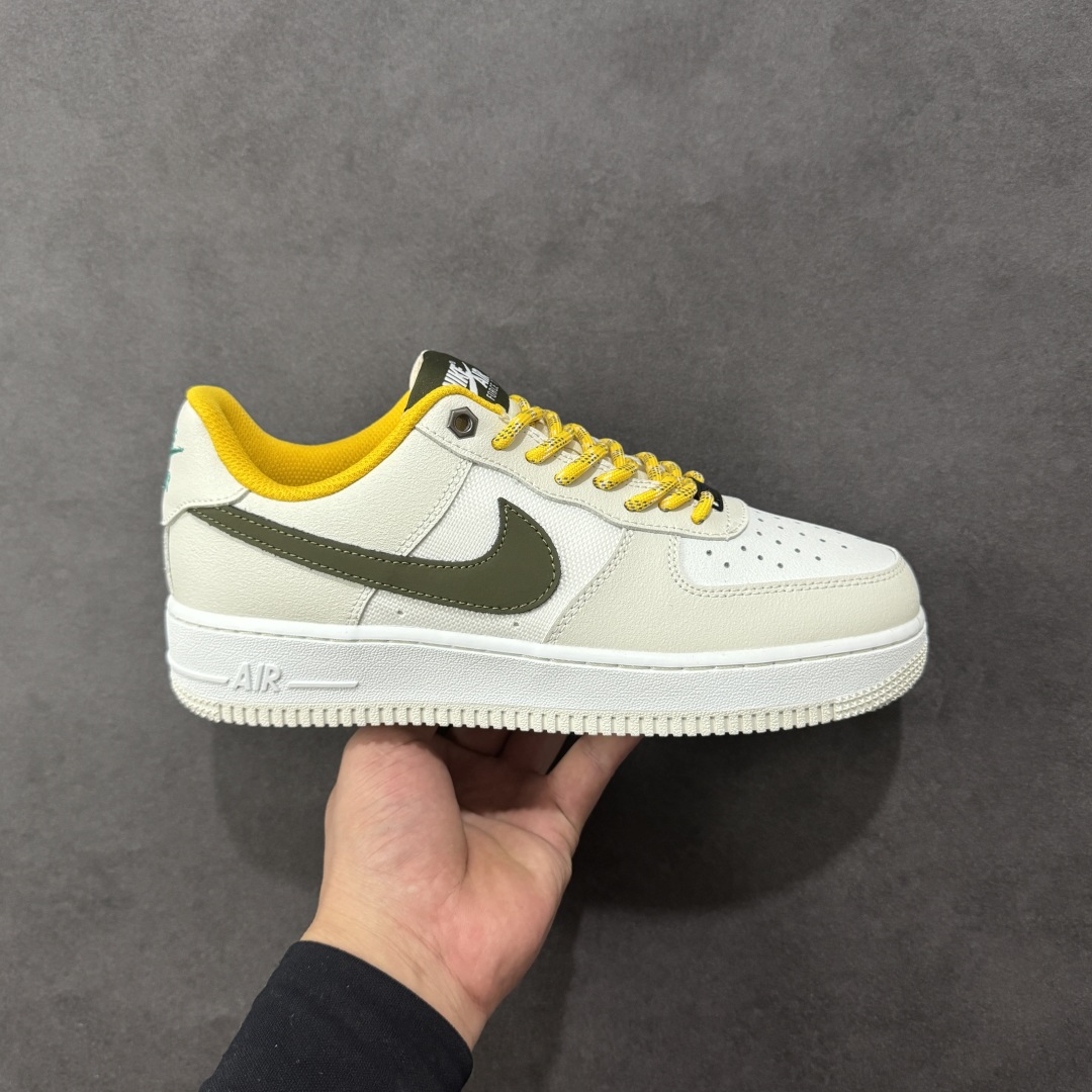 福利特价【GQ福利】Nike Air Force 1 Low 空军一号低帮运动休闲板鞋 原楦头原纸板 打造纯正空军版型 专注外贸渠道 全掌内置蜂窝气垫 原盒配件 原厂中底钢印、拉帮完美 尺码：36 36.5 37.5 38 38.5 39 40 40.5 41 42 42.5 43 44 44.5 45 编码：GQA160170-选品中心