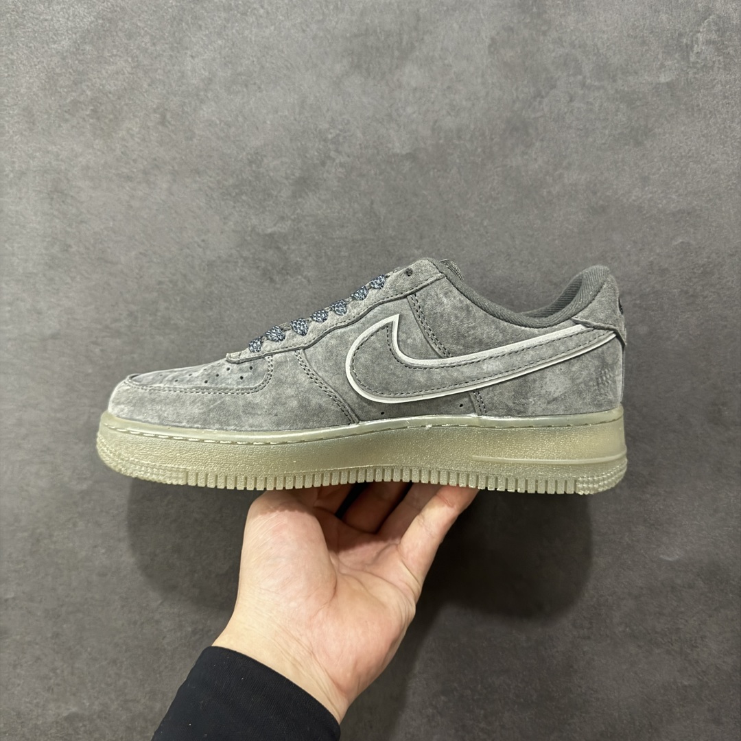 图片[2]-福利特价【GQ福利】Nike Air Force 1 Low 空军一号低帮运动休闲板鞋 原楦头原纸板 打造纯正空军版型 专注外贸渠道 全掌内置蜂窝气垫 原盒配件 原厂中底钢印、拉帮完美 尺码：36 36.5 37.5 38 38.5 39 40 40.5 41 42 42.5 43 44 44.5 45 编码：GQA160170-选品中心