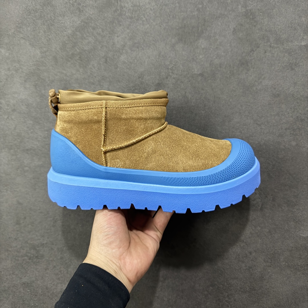 【纯原版】UGG 王一博同款中性款雪地靴 1174196 十年品牌制鞋代工厂生产线出品 注重每一处细节 隆丰A级真羊皮毛一体 完全遵循ZP工艺流程打造 尺码：35 36 37 38 39 40 41 42 42 44 45 编码：YQB350360-选品中心