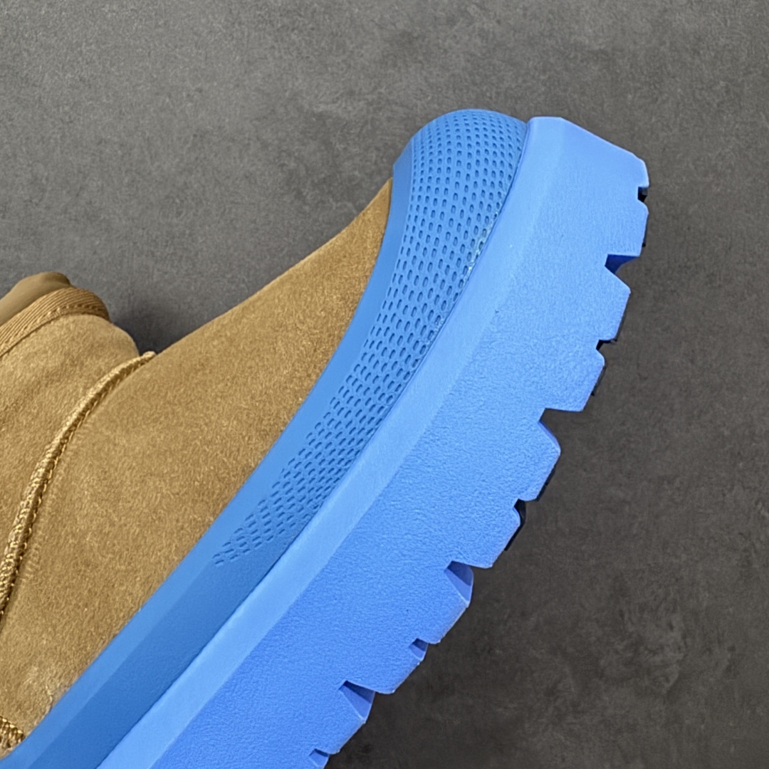 图片[5]-【纯原版】UGG 王一博同款中性款雪地靴 1174196 十年品牌制鞋代工厂生产线出品 注重每一处细节 隆丰A级真羊皮毛一体 完全遵循ZP工艺流程打造 尺码：35 36 37 38 39 40 41 42 42 44 45 编码：YQB350360-选品中心