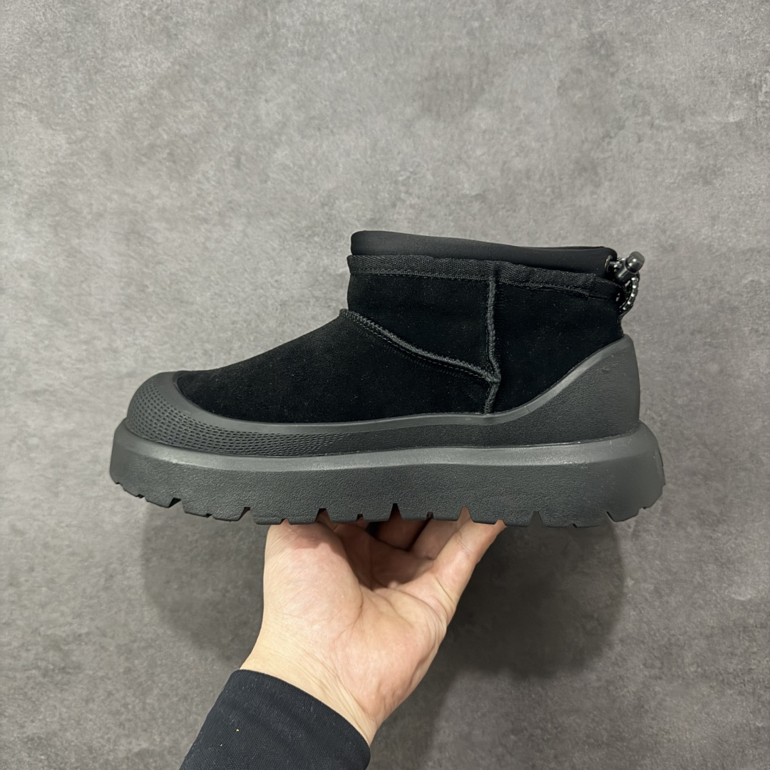 图片[2]-【纯原版】UGG 王一博同款中性款雪地靴 1174196 十年品牌制鞋代工厂生产线出品 注重每一处细节 隆丰A级真羊皮毛一体 完全遵循ZP工艺流程打造 尺码：35 36 37 38 39 40 41 42 42 44 45 编码：YQB350360-选品中心