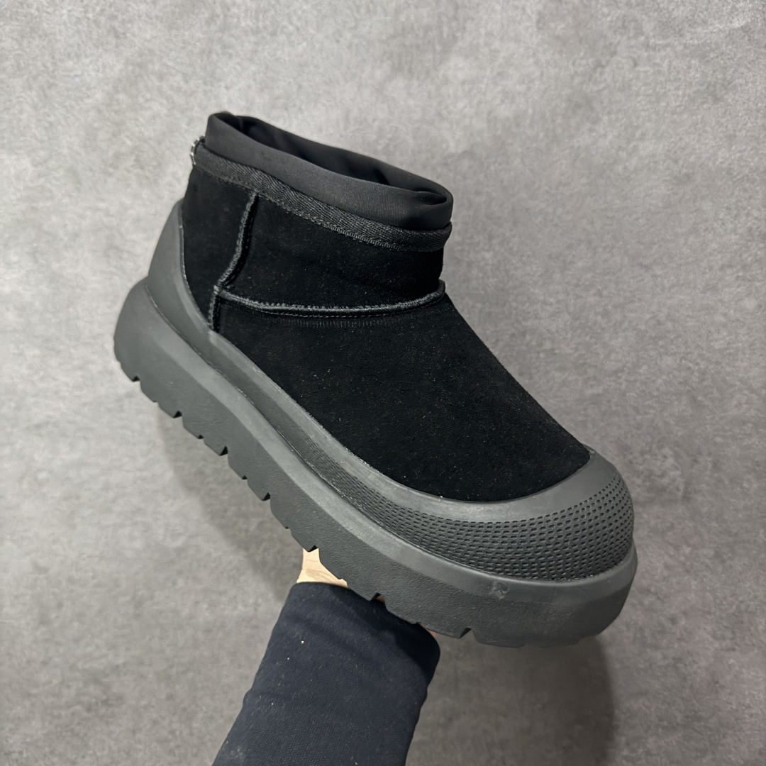 图片[3]-【纯原版】UGG 王一博同款中性款雪地靴 1174196 十年品牌制鞋代工厂生产线出品 注重每一处细节 隆丰A级真羊皮毛一体 完全遵循ZP工艺流程打造 尺码：35 36 37 38 39 40 41 42 42 44 45 编码：YQB350360-选品中心