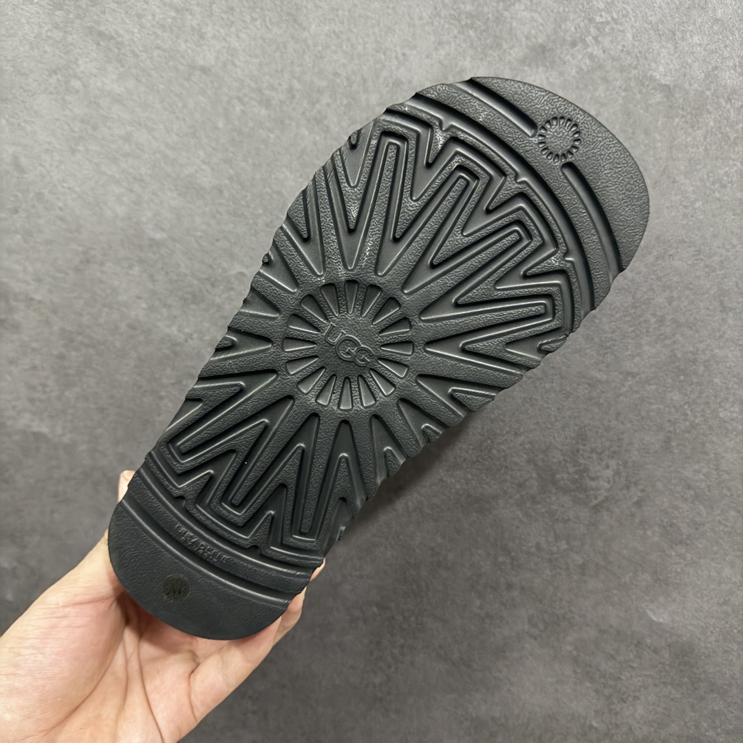 图片[9]-【代购版】UGG秋冬最新款OB938系列法式羊毛刺绣毛毛拖雪地靴 采用隆丰A级澳洲进口羊皮毛一体 品牌代工厂生产线 完全遵循ZP工艺流程 代工厂原厂版师 秉承无原鞋不开发 注重每一处细节 市面最正确版 发泡大底：轻便/耐用/柔韧 Sise：35 36 37 38 39 40-选品中心