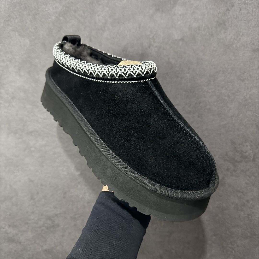 图片[3]-【莞产X1版本】 市面顶级版本 UGG Tazz W/1122553 民族风厚底女款 小红书爆款 广州外贸大厂生产 鞋头到鞋垫真羊皮毛一体 独立外盒包装 芯片 带防水工艺 区别市面任何版本 5cm厚底 独立原版开发大底 羊绒鞋垫 冬季保暖外出 家居都是很适合的选择 进年uug推出款式系列 局部偏向年轻消费者喜好 也走到时尚潮流穿搭的前沿 鞋身材质 防泼水涂层翻毛皮鞋面 17毫米UGGPURE™植入式羊毛内底 轻便防滑舒适橡胶外底 带有品牌LOGO商标 带全套包装 尺码： 35-40-选品中心