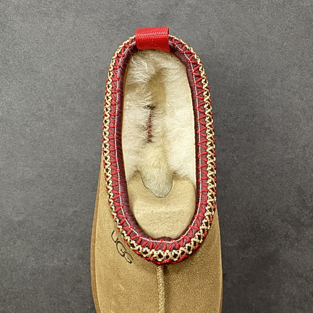 图片[7]-【莞产X1版本】 市面顶级版本 UGG Tazz W/1122553 民族风厚底女款 小红书爆款 广州外贸大厂生产 鞋头到鞋垫真羊皮毛一体 独立外盒包装 芯片 带防水工艺 区别市面任何版本 5cm厚底 独立原版开发大底 羊绒鞋垫 冬季保暖外出 家居都是很适合的选择 进年uug推出款式系列 局部偏向年轻消费者喜好 也走到时尚潮流穿搭的前沿 鞋身材质 防泼水涂层翻毛皮鞋面 17毫米UGGPURE™植入式羊毛内底 轻便防滑舒适橡胶外底 带有品牌LOGO商标 带全套包装 尺码： 35-40-选品中心