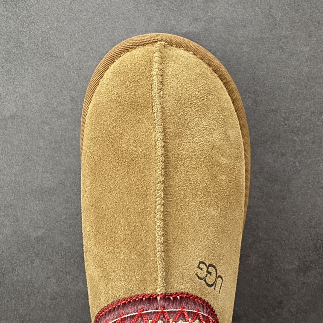 图片[8]-【莞产X1版本】 市面顶级版本 UGG Tazz W/1122553 民族风厚底女款 小红书爆款 广州外贸大厂生产 鞋头到鞋垫真羊皮毛一体 独立外盒包装 芯片 带防水工艺 区别市面任何版本 5cm厚底 独立原版开发大底 羊绒鞋垫 冬季保暖外出 家居都是很适合的选择 进年uug推出款式系列 局部偏向年轻消费者喜好 也走到时尚潮流穿搭的前沿 鞋身材质 防泼水涂层翻毛皮鞋面 17毫米UGGPURE™植入式羊毛内底 轻便防滑舒适橡胶外底 带有品牌LOGO商标 带全套包装 尺码： 35-40-选品中心