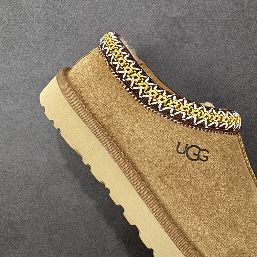 图片[6]-【莞产X1版本】 市面顶级版本 UGG Tazz W/5955 民族风薄底男女款 小红书爆款 广州外贸大厂生产 鞋头到鞋垫真羊皮毛一体 独立外盒包装 芯片 带防水工艺 区别市面任何版本 5cm厚底 独立原版开发大底 羊绒鞋垫 冬季保暖外出 家居都是很适合的选择 进年uug推出款式系列 局部偏向年轻消费者喜好 也走到时尚潮流穿搭的前沿 鞋身材质 防泼水涂层翻毛皮鞋面 17毫米UGGPURE™植入式羊毛内底 轻便防滑舒适橡胶外底 带有品牌LOGO商标 带全套包装 尺码： 35-45-选品中心
