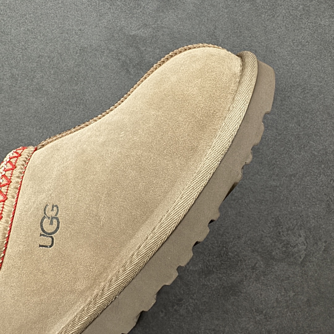 图片[5]-【莞产X1版本】 市面顶级版本 UGG Tazz W/5955 民族风薄底男女款 小红书爆款 广州外贸大厂生产 鞋头到鞋垫真羊皮毛一体 独立外盒包装 芯片 带防水工艺 区别市面任何版本 5cm厚底 独立原版开发大底 羊绒鞋垫 冬季保暖外出 家居都是很适合的选择 进年uug推出款式系列 局部偏向年轻消费者喜好 也走到时尚潮流穿搭的前沿 鞋身材质 防泼水涂层翻毛皮鞋面 17毫米UGGPURE™植入式羊毛内底 轻便防滑舒适橡胶外底 带有品牌LOGO商标 带全套包装 尺码： 35-45-选品中心