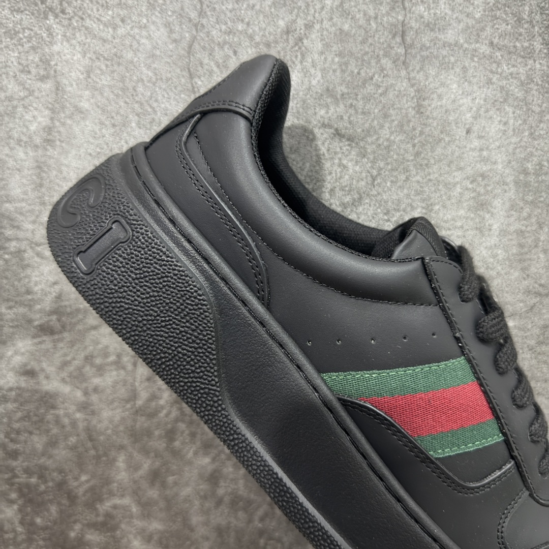 图片[7]-【莞产礼盒版】GUCCl 古驰 新款饼干鞋 二代 休闲板鞋 意大利进口头层 顶级牛皮 广东最大代工厂出品 原标原盒 官方全套配件 生胶防滑耐磨大底 原厂印花永不掉色 内里小羊皮 大几率过验 官方防伪芯片可扫描 尺码；35 36 37 38 39 40 41 42 43 44 45 男女款-选品中心