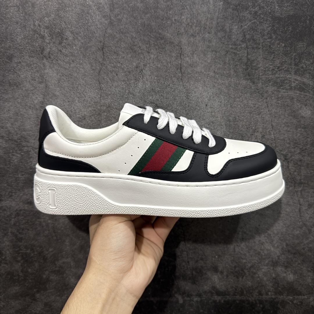 【莞产礼盒版】GUCCl 古驰 新款饼干鞋 二代 休闲板鞋 意大利进口头层 顶级牛皮 广东最大代工厂出品 原标原盒 官方全套配件 生胶防滑耐磨大底 原厂印花永不掉色 内里小羊皮 大几率过验 官方防伪芯片可扫描 尺码；35 36 37 38 39 40 41 42 43 44 45 男女款-选品中心