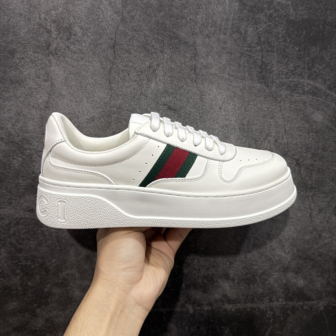 【莞产礼盒版】GUCCl 古驰 新款饼干鞋 二代 休闲板鞋 意大利进口头层 顶级牛皮 广东最大代工厂出品 原标原盒 官方全套配件 生胶防滑耐磨大底 原厂印花永不掉色 内里小羊皮 大几率过验 官方防伪芯片可扫描 尺码；35 36 37 38 39 40 41 42 43 44 45 男女款-选品中心