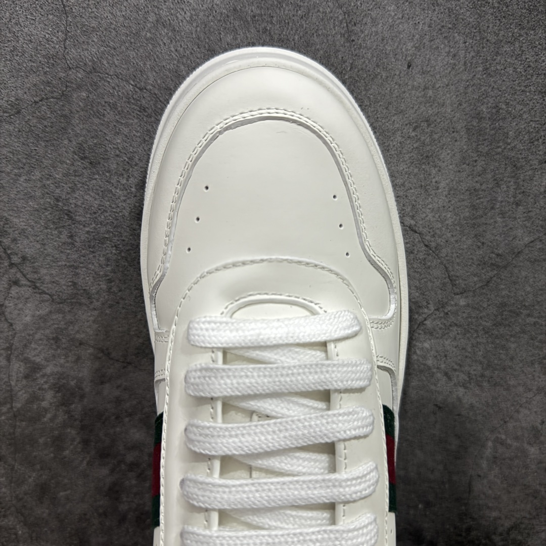 图片[5]-【莞产礼盒版】GUCCl 古驰 新款饼干鞋 二代 休闲板鞋 意大利进口头层 顶级牛皮 广东最大代工厂出品 原标原盒 官方全套配件 生胶防滑耐磨大底 原厂印花永不掉色 内里小羊皮 大几率过验 官方防伪芯片可扫描 尺码；35 36 37 38 39 40 41 42 43 44 45 男女款-选品中心