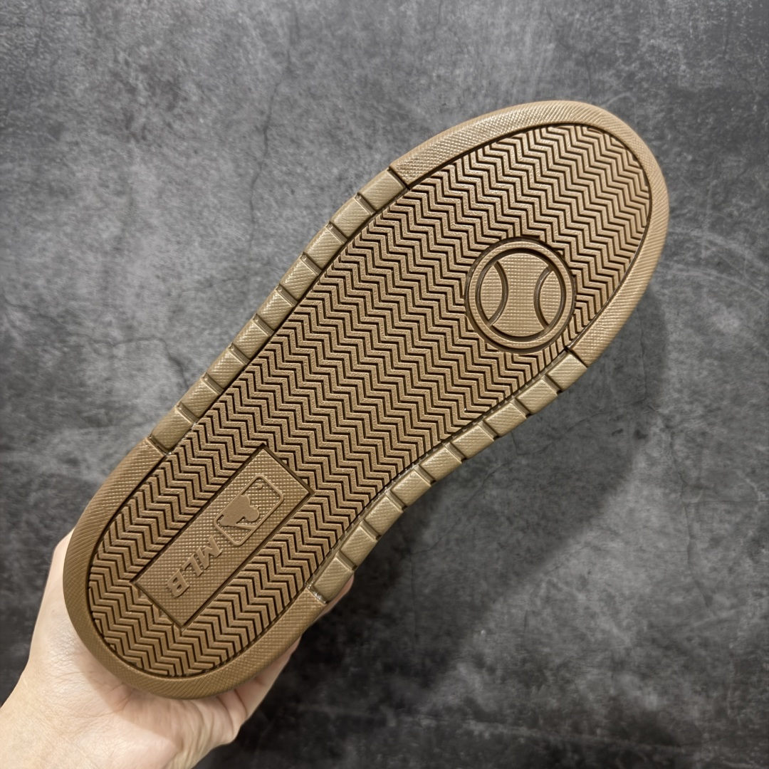 图片[9]-【公司级】韩国洋基队NY大标潮流老爹鞋 MLB小白鞋市面上唯一顶级纯原版本 原材料打造 原楦原档案数据开发版型 完美鞋头弧度/后套收口效果🆚市面文案版本‼️ 原厂立体填充鞋舌海绵 中底注胶孔原数据开发模具大底 原厂转印标 保证不掉字 内增高6cm 原厂1：1模具开发 原厂进口纳米材质 原厂 全套手提袋 原盒雷射防伪标包装 天猫订单品质 官网尺码35 36 36.5 37.5 38 38.5 39 40 40.5 41 42 42.5 43 44 44.5 45-选品中心